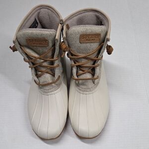 Sperry Women's Tan and Cream Winter Boots